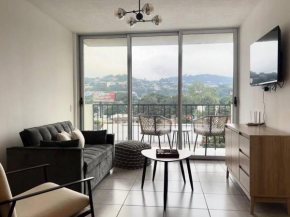 Modern & Central 2BR w Pool & Gym Prime Location